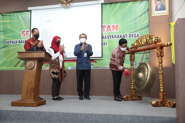 Gus Menteri sebut Keluarga Besar Kemendes PDTT Harus Paham Isu Strategis